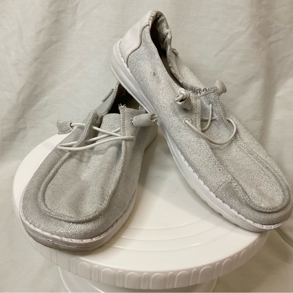 Hey Dude Shoes Womens 7 Wendy Stretch Sparkling White Mocs Laced - Picture 4 of 11